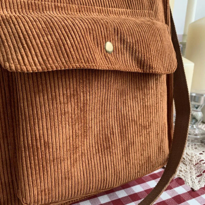 Léa Corduroy Shoulder Bag