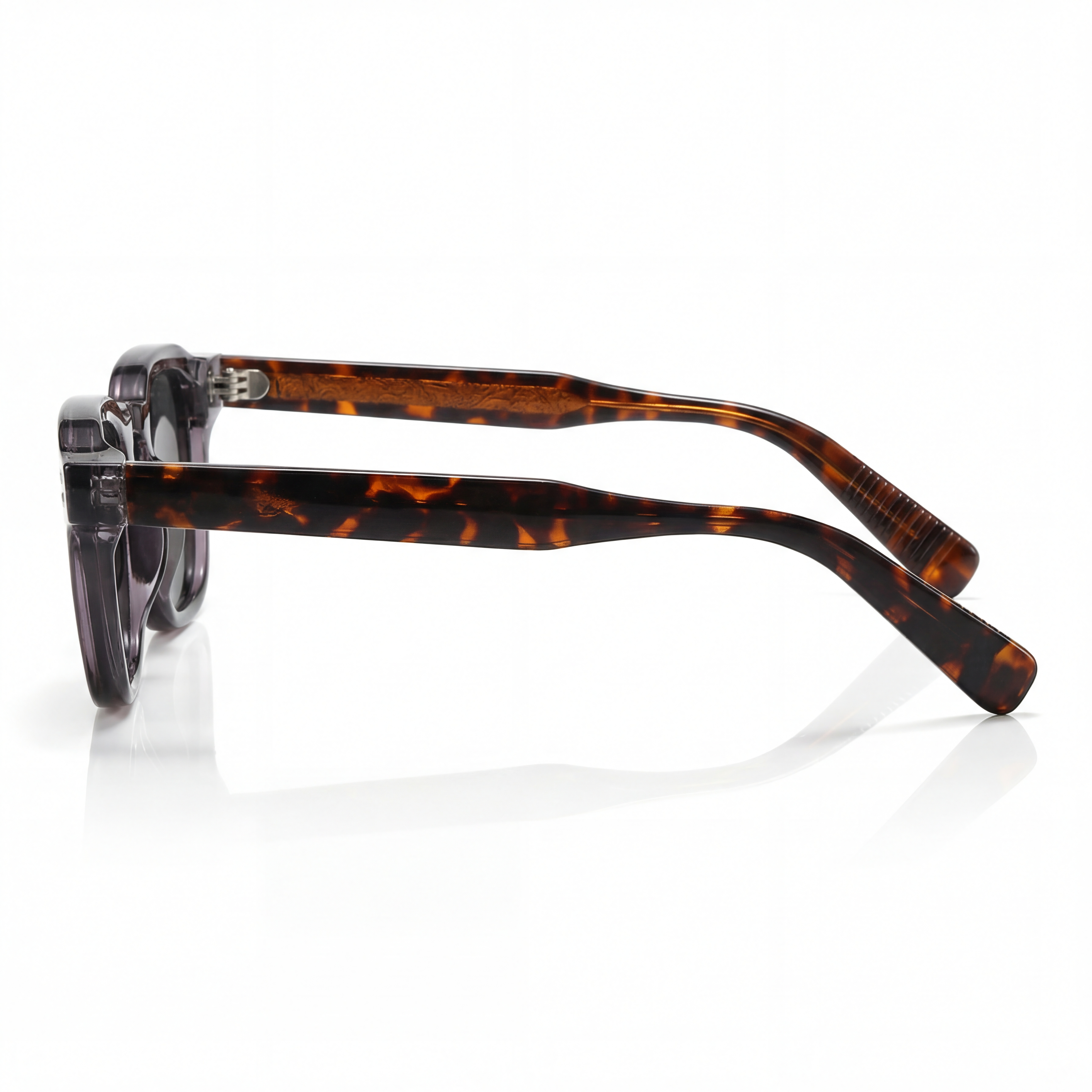 Clio Square Sunglasses